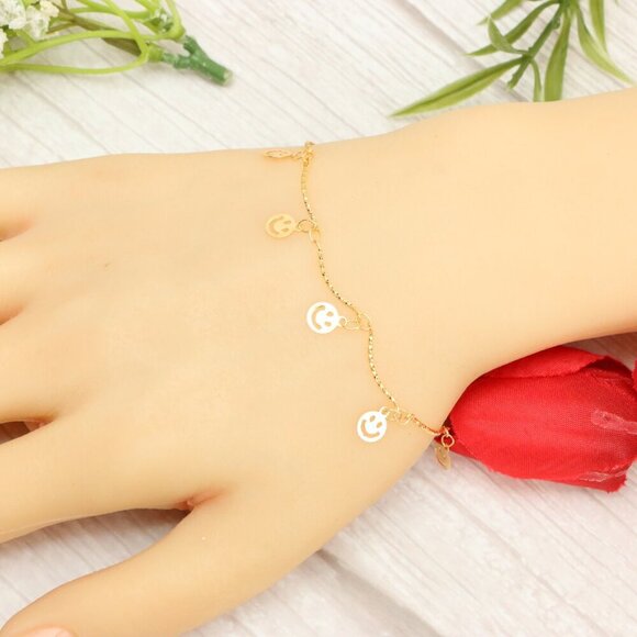 "Trendy Handmade Bracelet – A Thoughtful Gift for Girls & Women | UNVRC1038 - Picture 10 of 10
